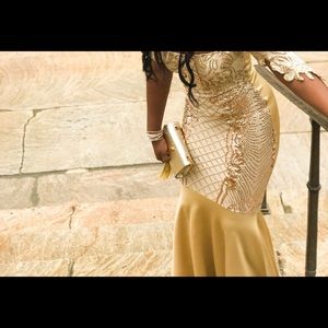 HOLD SEQUENCE PROM DRESS